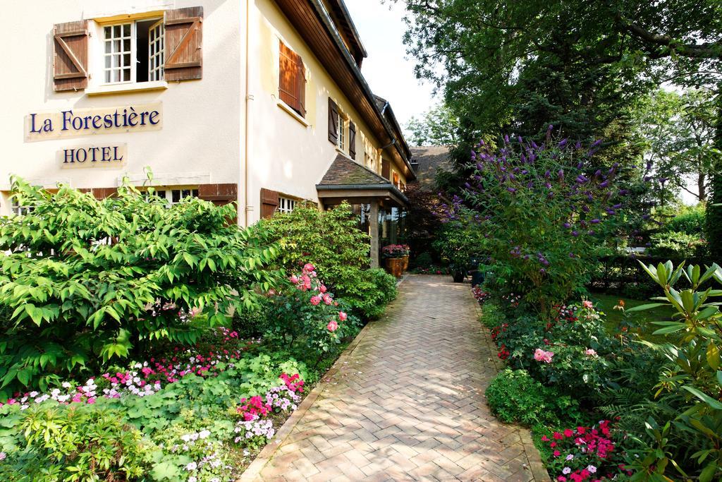 Cazaudehore, Maison Forestiere De Charme, Restaurant Gastronomique, Terrasse Ombragee Et Jardin Saint-Germain-en-Laye Exterior photo